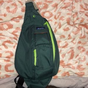 Army green Kavu bag